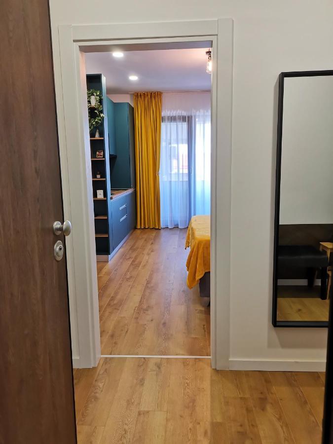 Sunset Bucharest Rebreanu Appartement Buitenkant foto