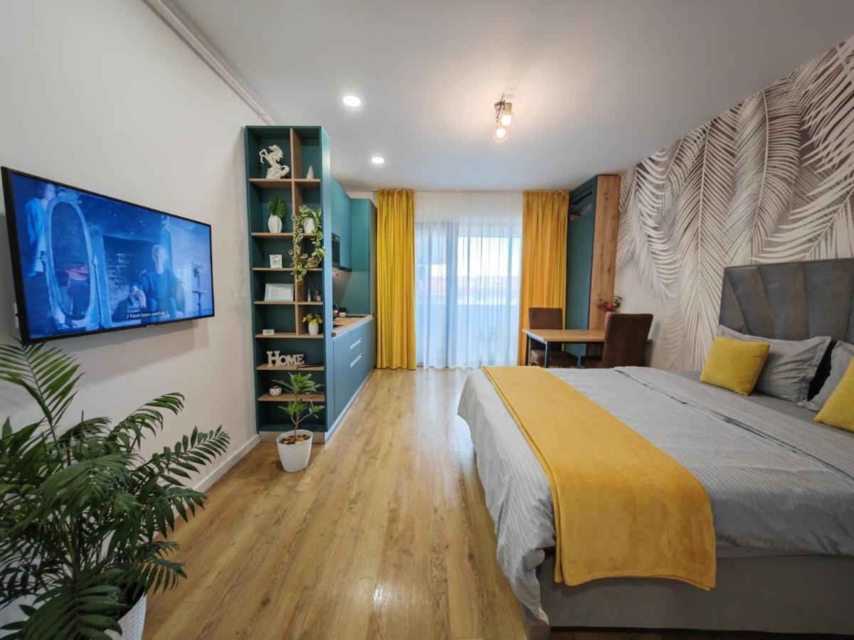 Sunset Bucharest Rebreanu Appartement Buitenkant foto